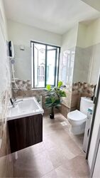 Tanah Merah Kechil Avenue (D16), Condominium #599199021